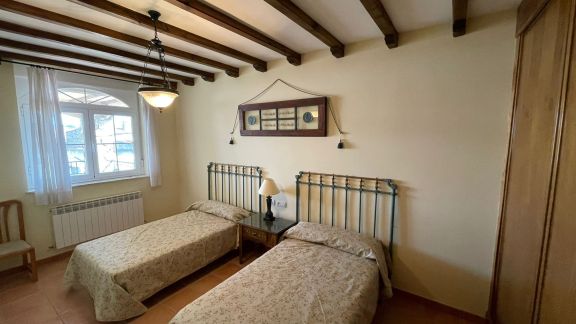 Dormitorio casa rural santa Marina