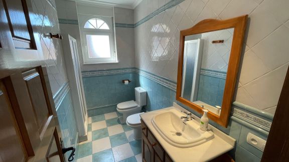 Ba&ntilde;o santa marina Sobradillo